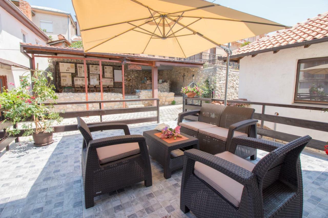 Villa Varosh Ohrid Exterior photo